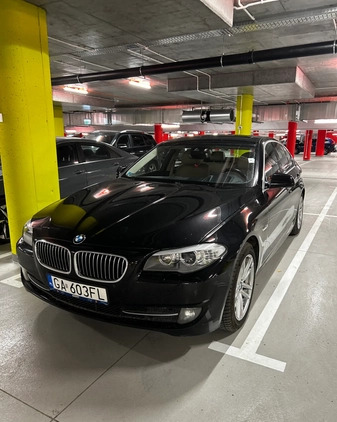 BMW Seria 5 cena 57900 przebieg: 260229, rok produkcji 2012 z Gdynia małe 529